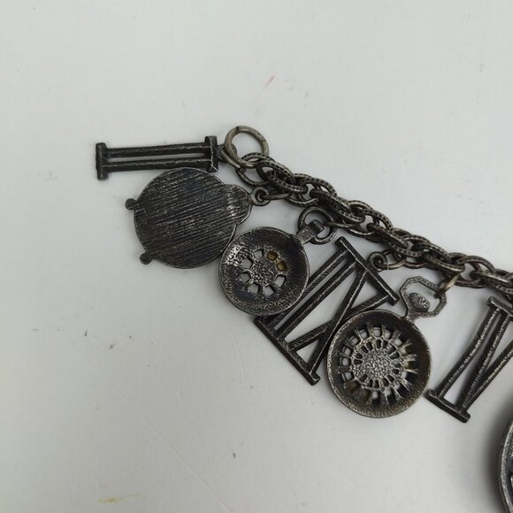 ART Arthur Pepper 13 Timepiece Clock Charm Bracelet Silver Tone Chunky 7.5" VTG - Picture 8 of 15